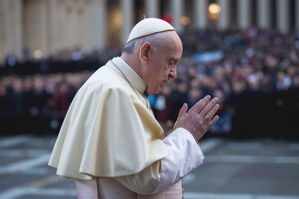 Pope Francis Leads Prayers for Paper Hands that Sold the Bottom